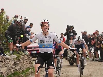 Holandská cyklistka Demi Volleringová