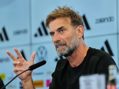 Jürgen Klopp počas tlačovej